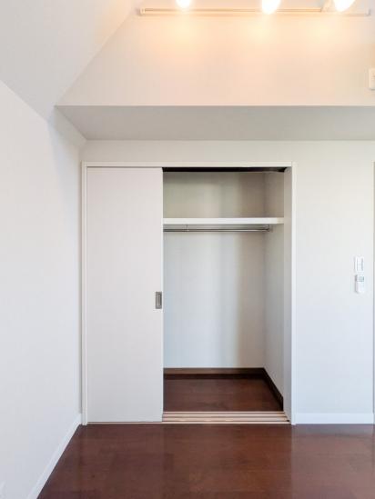 成城八丁目戸建-26-収納