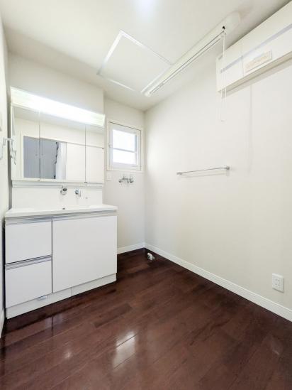 成城八丁目戸建-35-洗面