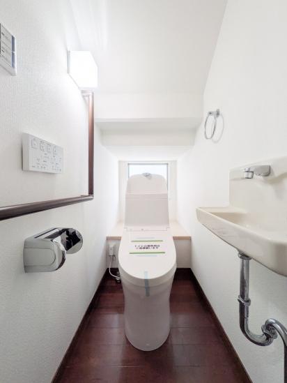 成城八丁目戸建-37-トイレ