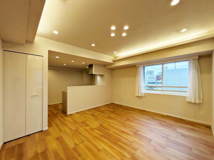 レグノ・セレーノ-0-リビング