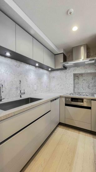 プラウド新宿御苑エンパイア-9-キッチン