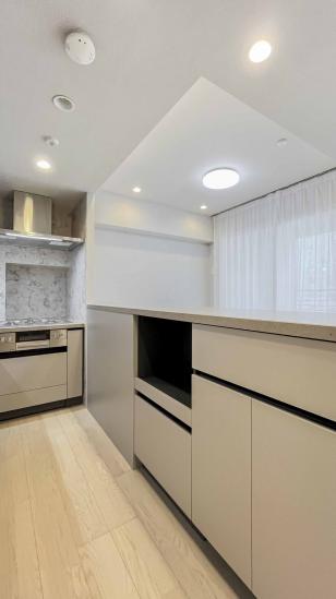 プラウド新宿御苑エンパイア-10-キッチン