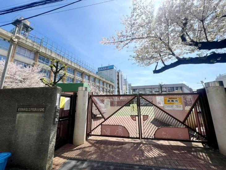 ストークプラザ諏訪台-22-小学校