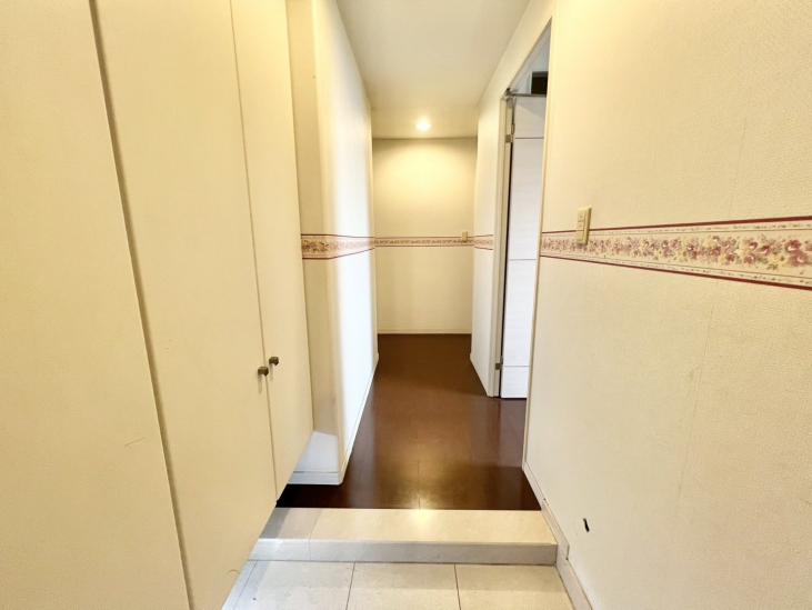 サーパス芦花公園-14-玄関