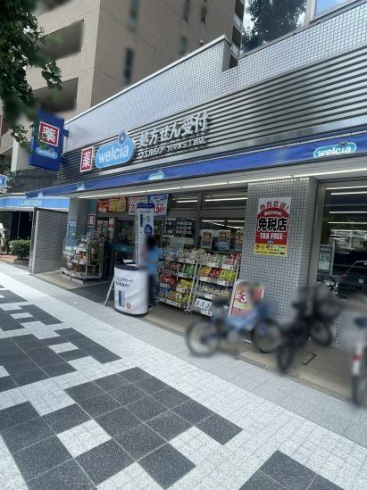 ライオンズヒルズ参宮橋-17-ドラッグストア