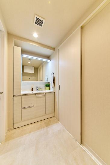 プロムナード仲町台　9号棟-27-洗面