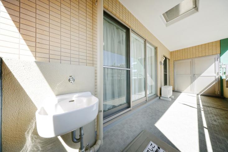 リブゼ横浜サザンテラス-4-バルコニー