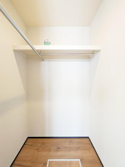 シルエタワーヨコハマ-10-収納