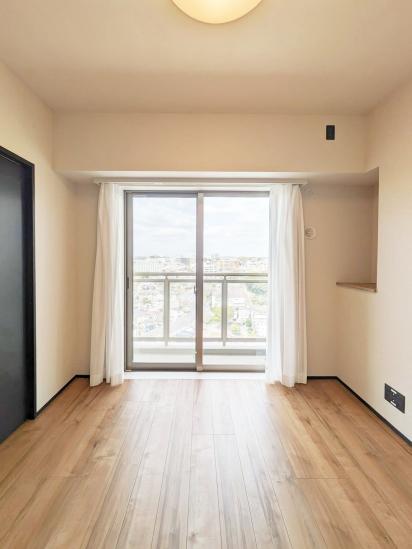 シルエタワーヨコハマ-15-室内