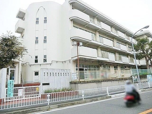 シルエタワーヨコハマ-62-小学校