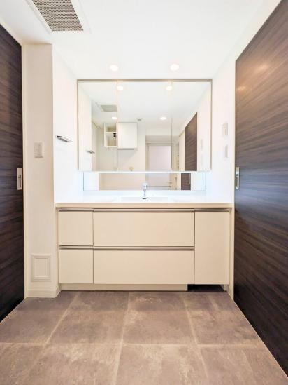 ザ・ハウス港北綱島-22-洗面