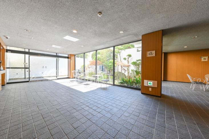 メゾン山手-5-エントランス