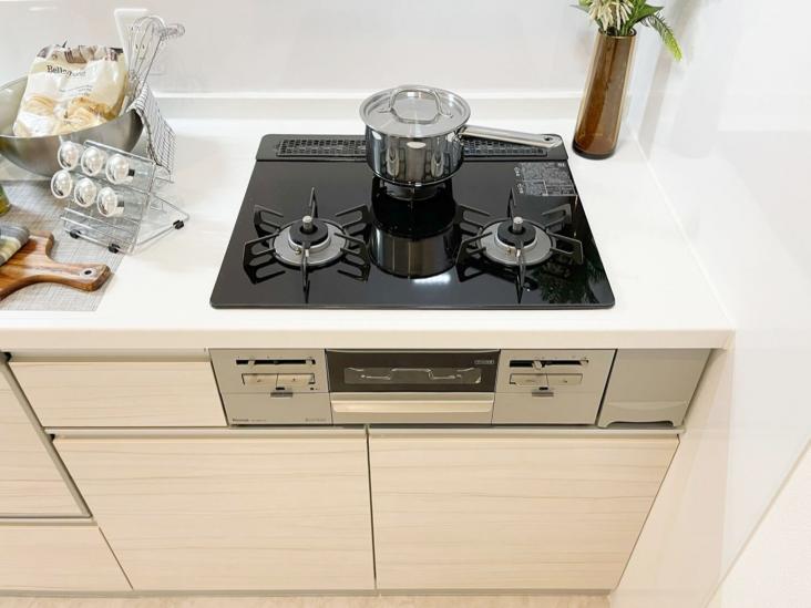 横濱ディアタワー-11-キッチン