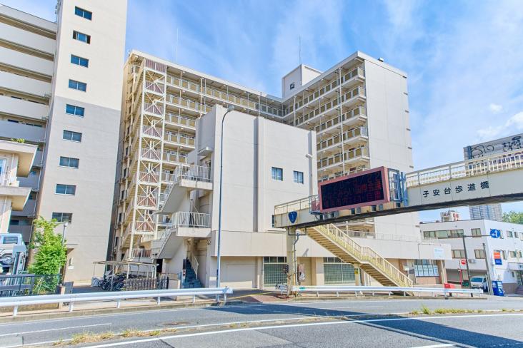 子安台共同ビル-2-外観