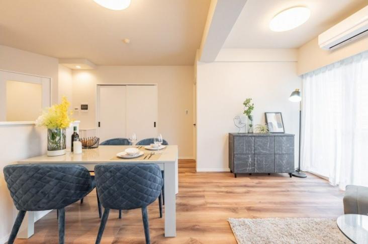 エルズ横濱-3-リビング