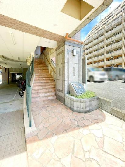 エルズ横濱-23-エントランス