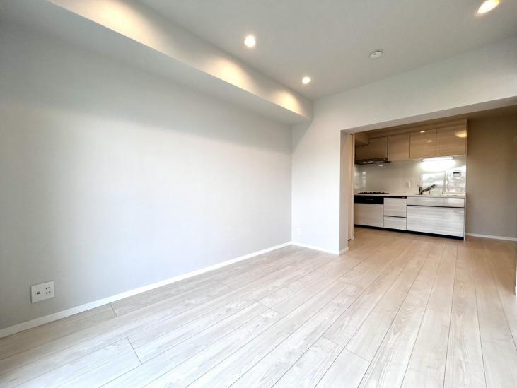 ライオンズマンション岸根公園-15-リビング