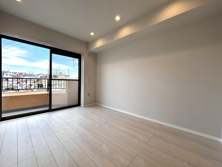 ライオンズマンション岸根公園-16-リビング