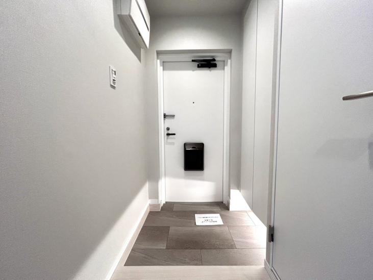 ライオンズマンション岸根公園-25-玄関
