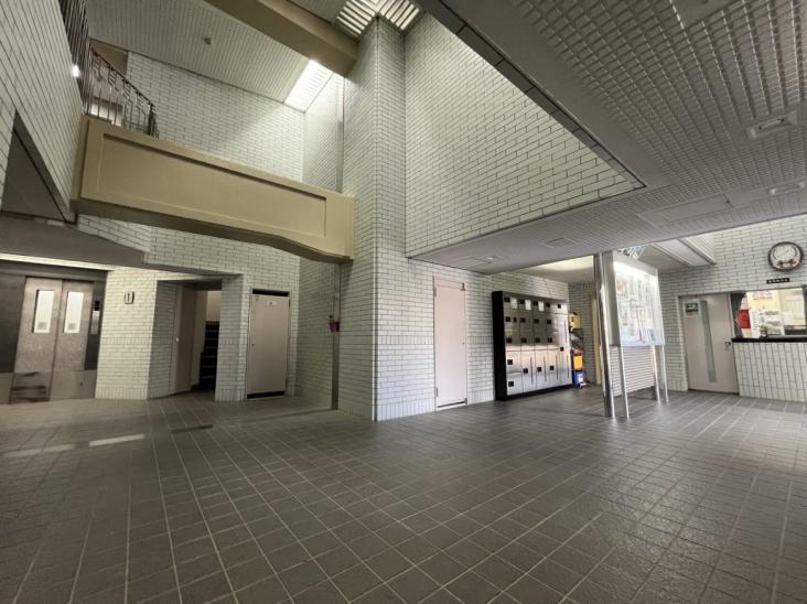 アンバサダー横浜松見町-4-ロビー