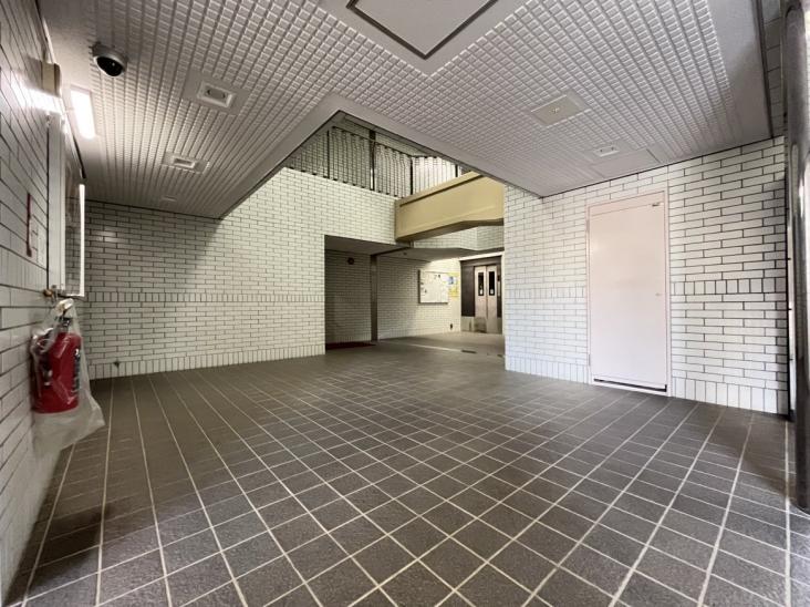 アンバサダー横浜松見町-5-ロビー