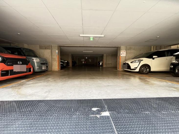 アンバサダー横浜松見町-9-駐車場