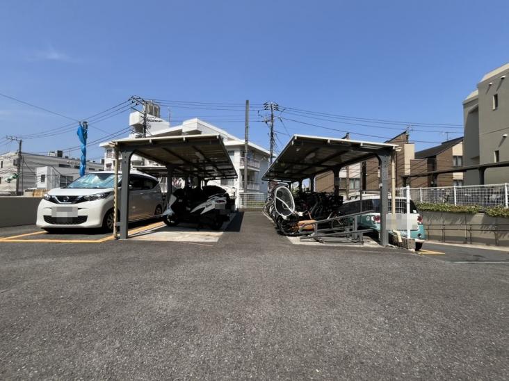 アンバサダー横浜松見町-10-駐車場
