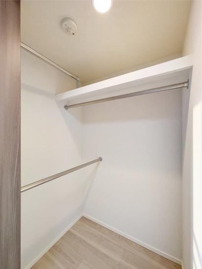 プレミスト横濱反町-11-収納