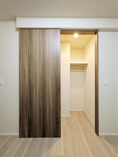 プレミスト横濱反町-14-収納