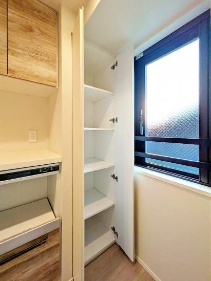 プレミスト横濱反町-23-収納