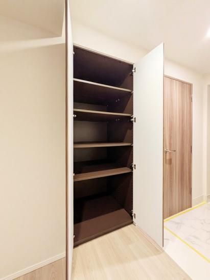 プレミスト横濱反町-34-収納