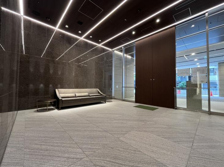 THE YOKOHAMA FRONT TOWER-4-エントランス