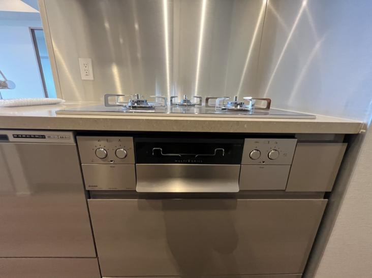 THE YOKOHAMA FRONT TOWER-9-キッチン