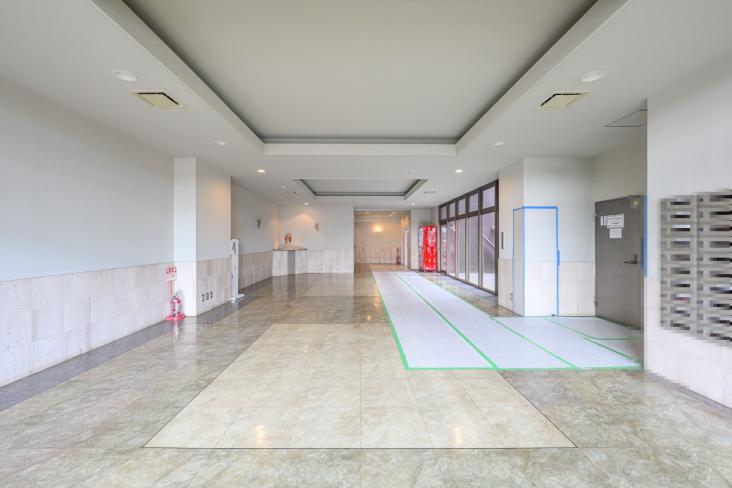 コスモ横浜和田町ヒルズ-4-エントランス