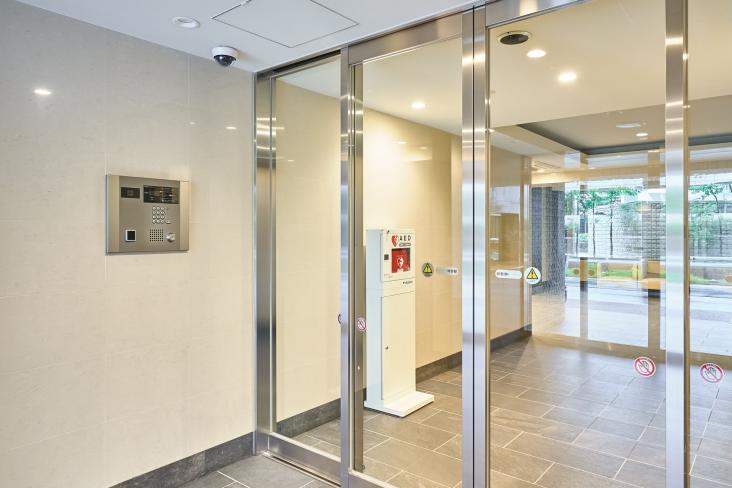 クレアホームズ横浜根岸-14-エントランス