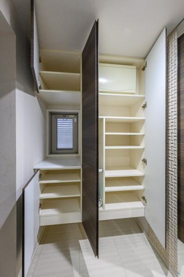 クレアホームズ横浜根岸-27-玄関