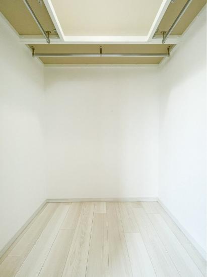 コスモ横浜本牧シーサイドテラス-13-収納