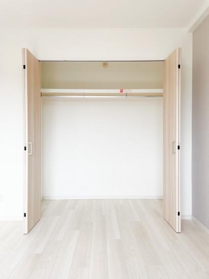 コスモ横浜本牧シーサイドテラス-16-収納