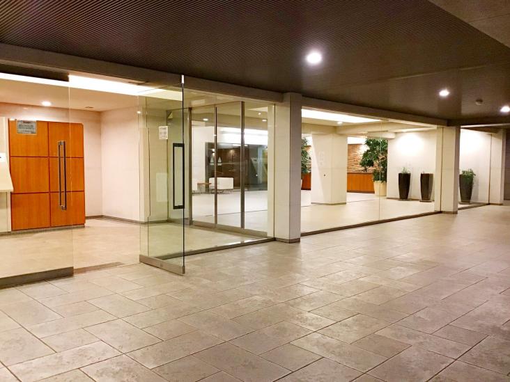 コスモ横浜本牧シーサイドテラス-35-エントランス