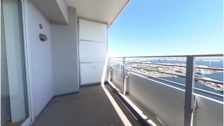 コットンハーバータワーズ　ベイウエスト-13-バルコニー