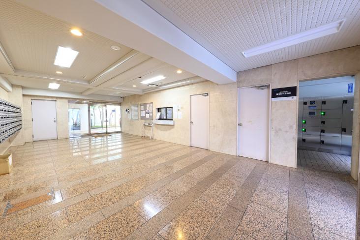 ピュアシティ横浜-2-エントランス