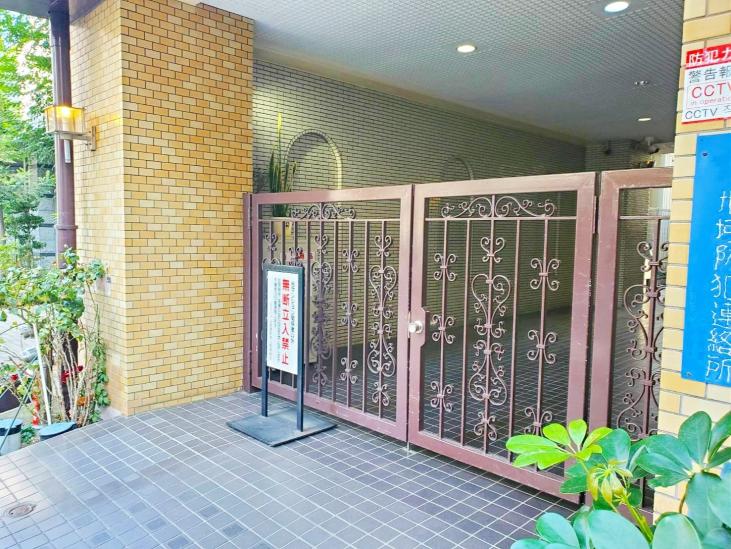 GSハイム長者町幸山-8-エントランス