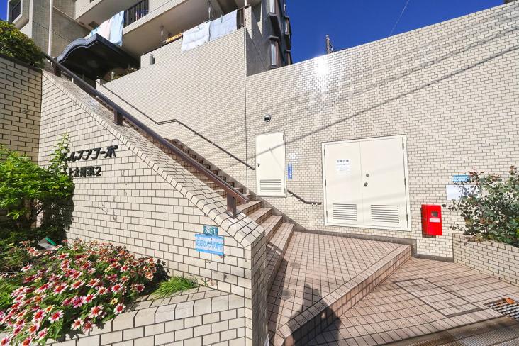 シャルマンコーポ上大岡第２-18-エントランス