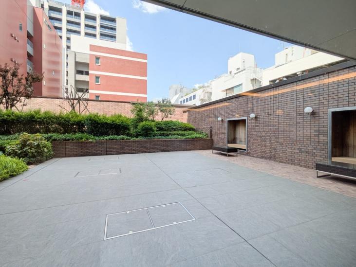 ブランズ横浜-13-エントランス