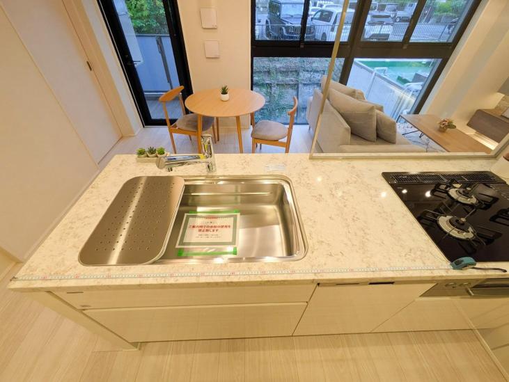 オープンレジデンシア横浜台町-13-キッチン