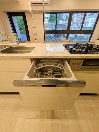 オープンレジデンシア横浜台町-14-キッチン