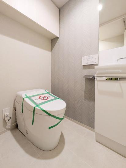 オープンレジデンシア横浜台町-22-トイレ