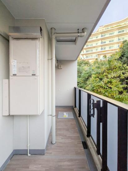 オープンレジデンシア横浜台町-28-バルコニー