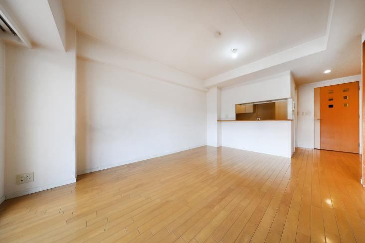 サンクタス横濱三ツ沢公園-4-リビング