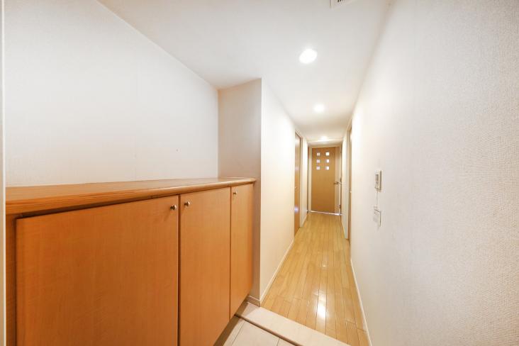 サンクタス横濱三ツ沢公園-6-玄関